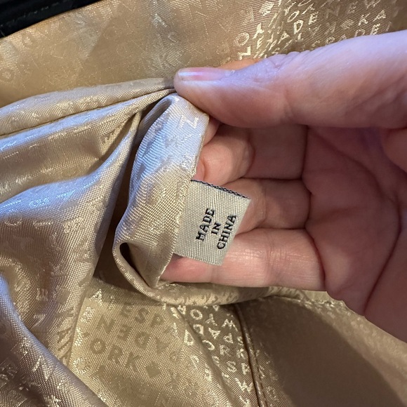 Kate Spade Gallery Row Tote and Clutch - Picture 6 of 12